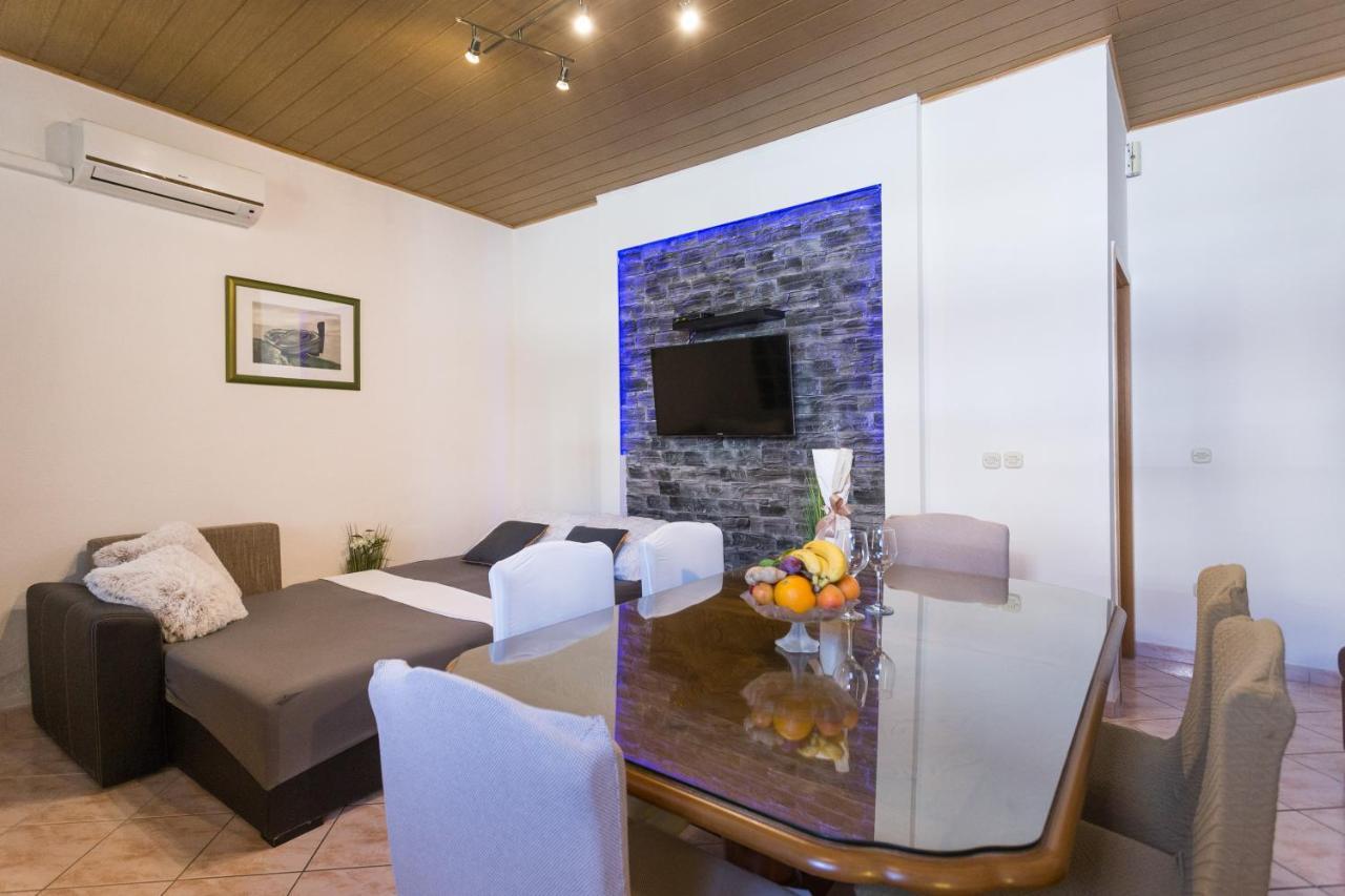 Apartman Ikar Podstrana Exterior photo